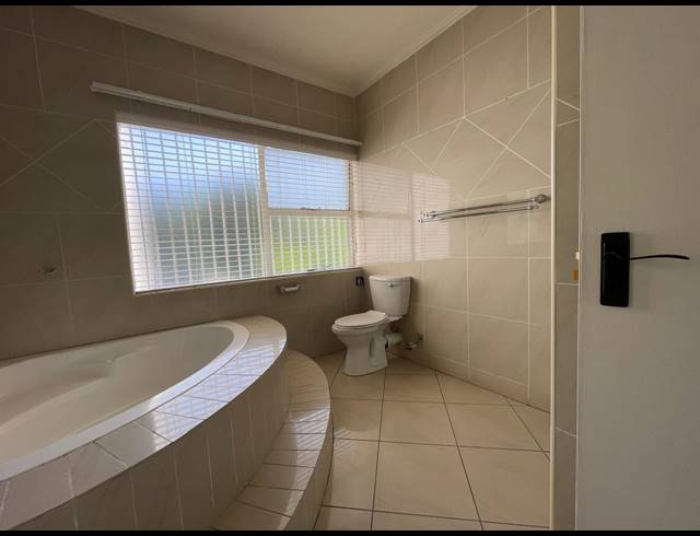 3 BEDROOM TOWNHOUSE FOR SALE IN THREE RIVERS PROPER